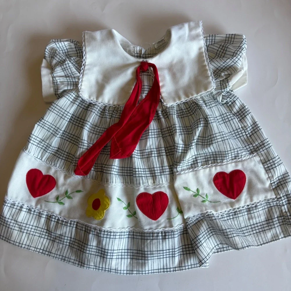 Vintage Toddler Girl 3 Plaid Dress Heart Flower Applique Lace Bib Collar Red Tie